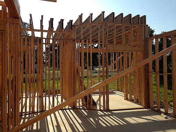 Aerial picture of 2.484 acre lot and branch of the large community fishing pond.