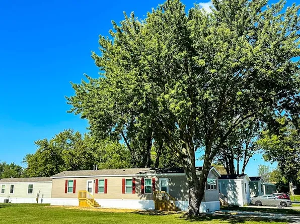 Northbrook, 3430 N Peoria Rd, Springfield, IL 62702