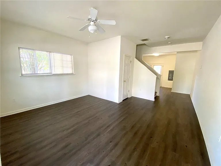 120 University Village Dr #A — Photo 11