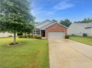 5515 Martin Ct, Ellenwood, GA 30294