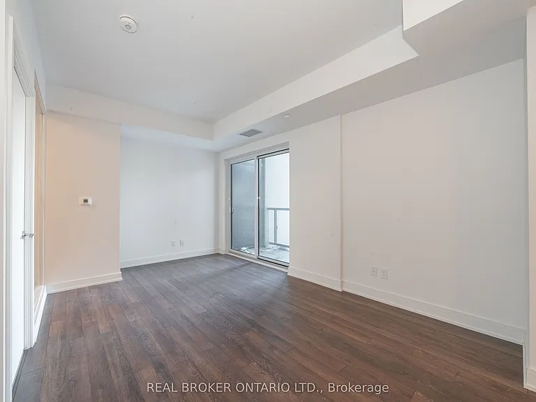 1350 Ellesmere Rd #327 — Photo 8