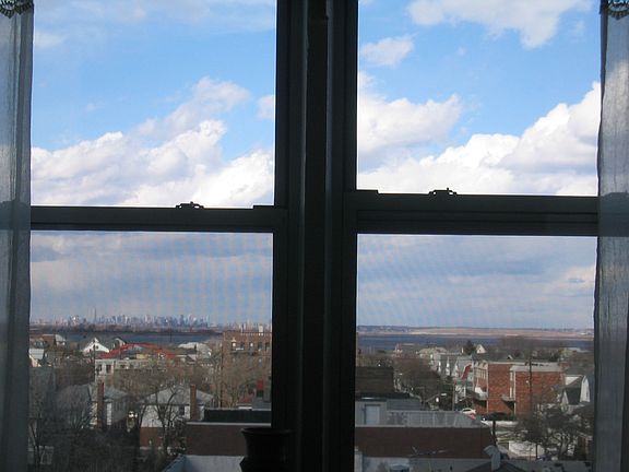 4th image of 133 Beach 120th St APT 5A