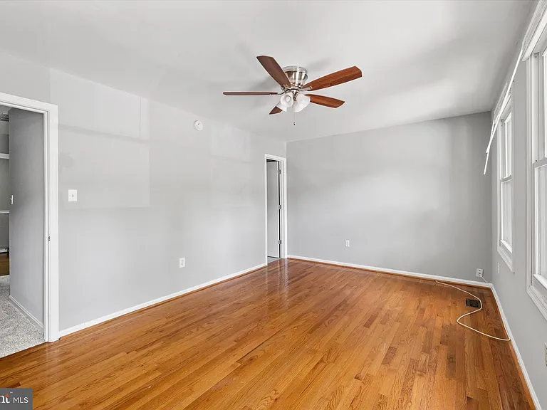 2022 Mayflower Dr — Photo 14