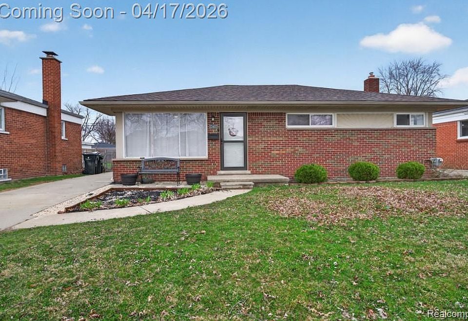 1st image of 23407 Recreation St