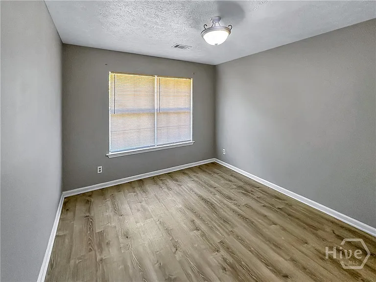 254 Bordeaux Ln — Photo 12