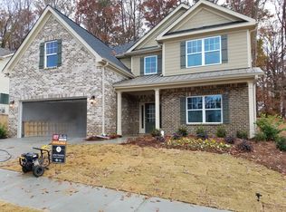3 Heatherland Dr, Atlanta, GA 30331