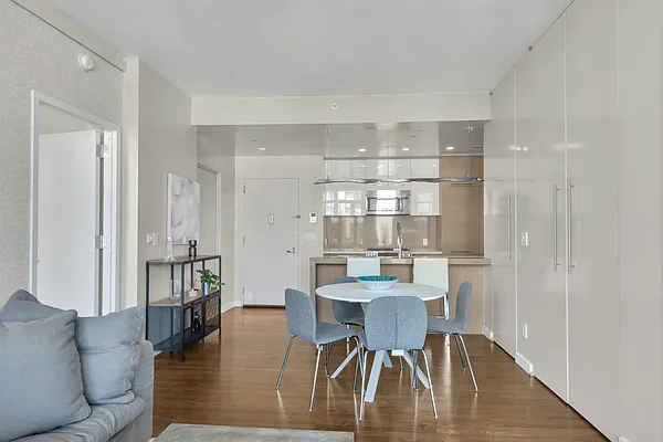 Sold by Compass | media 19