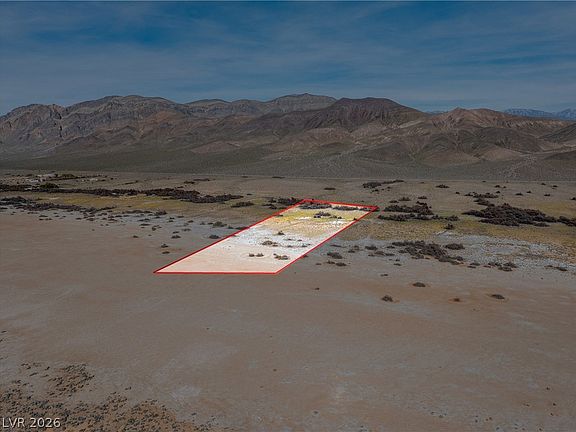 3rd image of 790 N Ash Meadows Rd
