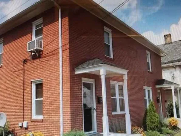 159 W 8th St, Bloomsburg, PA 17815