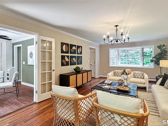 3rd image of 95 Wildwood Drive
