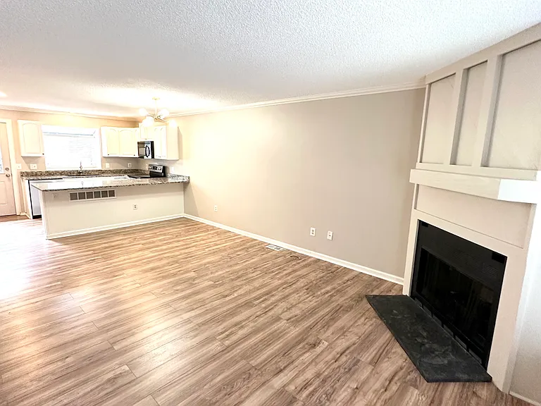 9686 W Chatfield Ave #B — Photo 4