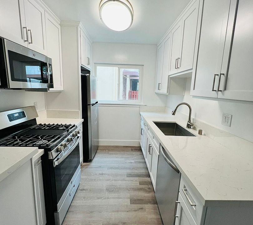 1st image of 3850 Potomac Ave #3