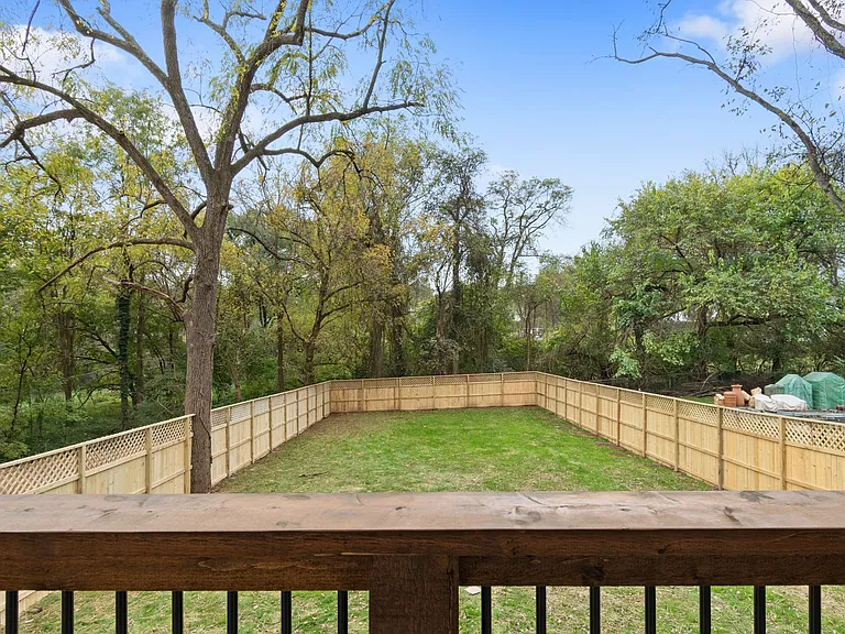 1240 Kenmore Pl — Photo 79