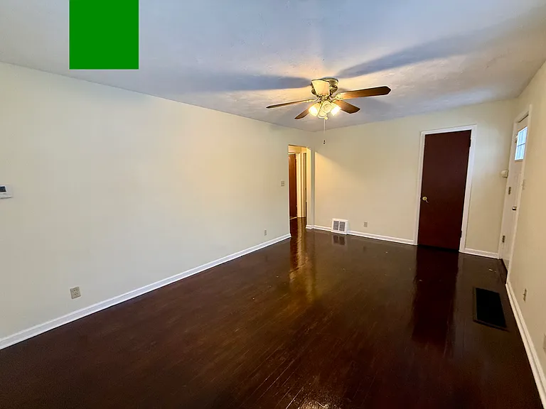 575 Noble Ave — Photo 9
