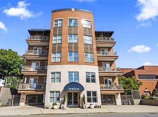 851 W 4th St UNIT 22, Winston Salem, NC 27101