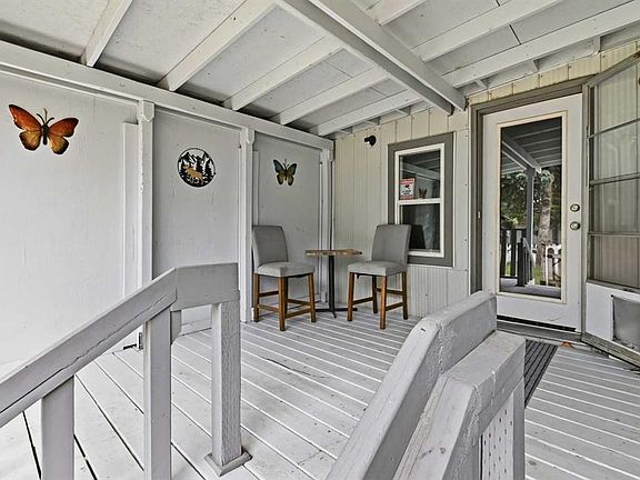 4th image of 5235 50th St #9