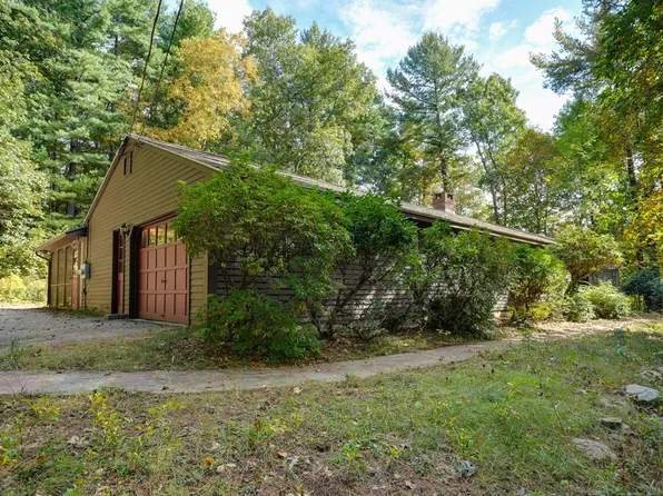 91 Hartwell Ave, Littleton, MA 01460