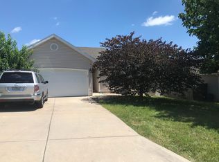 509 W Black Oak Rd, Nixa, MO 65714