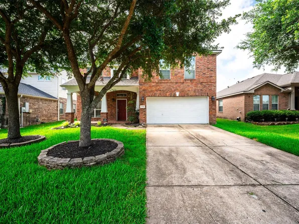 2931 Silver Landing Ln, Dickinson, TX 77539
