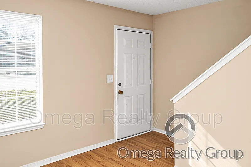 2 bed, 1.5 bath, 1017 sqft, $650 — Photo 4