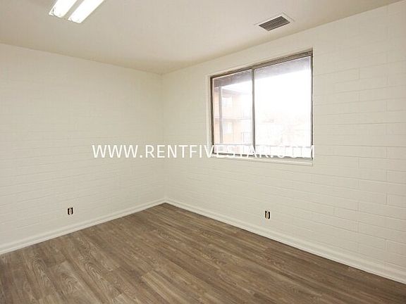5th image of 809 S 4th Ave #12-B