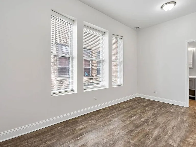 3816 W Polk St — Photo 3