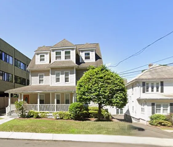 Bedford St — Photo 1