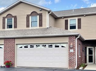 W161S7071 Olive Cir, Muskego, WI