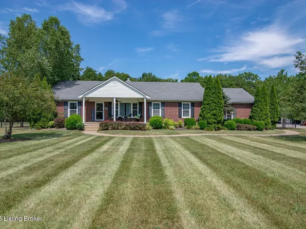 582 Shulthise Ln, Shepherdsville, KY 40165