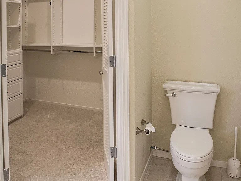 10160 Donner Peak Dr — Photo 22