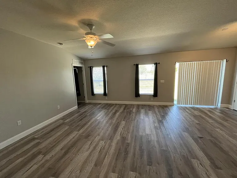 4167 Sand Ridge Blvd — Photo 8