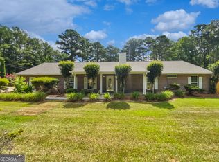 105 Creekwood Ln, Fayetteville, GA 30214