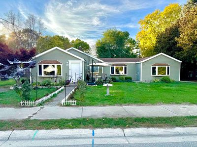 1719 Maplehurst Ave, Mishawaka, IN, 46545