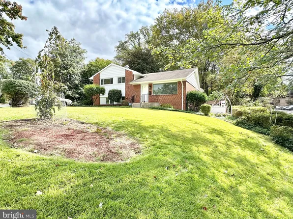 2706 Loma St, Silver Spring, MD 20902