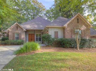 994 Whittier St, Fairhope, AL 36532