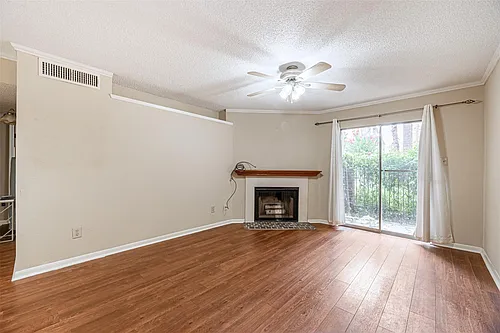 2121 Hepburn St #511 Photo 1