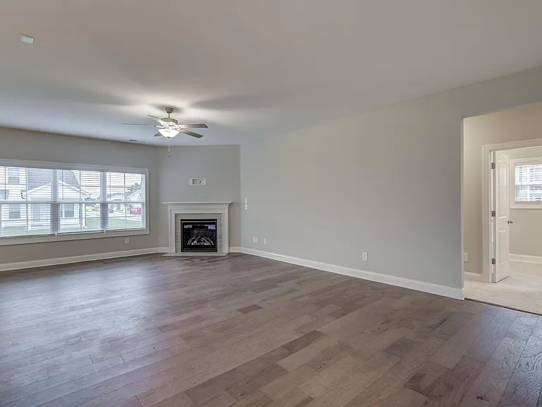 60 Kingsly Dr — Photo 10