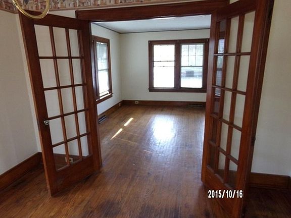 2nd image of 379 N Main St