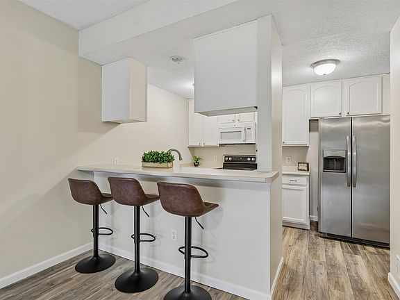 5th image of 1224 NE 8th Ln