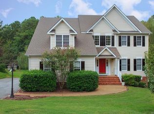 838 Club Ridge Ct, Chester, VA 23836