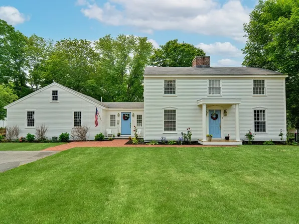 10 Meeting House Ln, Weymouth, MA 02189
