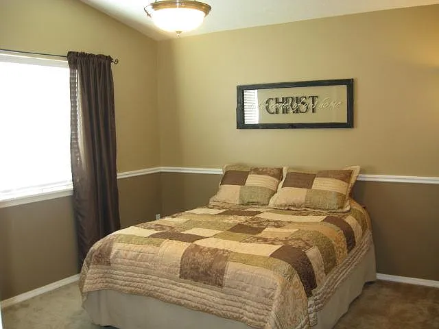 1045 SW Lost Trail Dr — Photo 6