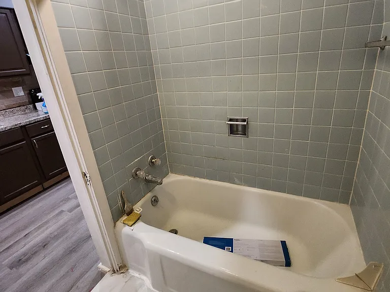 24-26 Carey Ave #26-3 — Photo 12