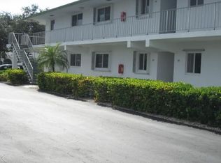 7 Westwood Ave APT 103C, Tequesta, FL 33469