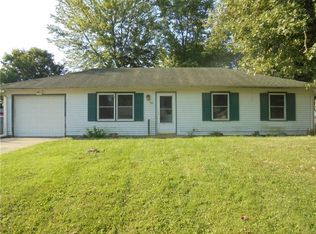 147 Meadow Pl, Hope, IN 47246
