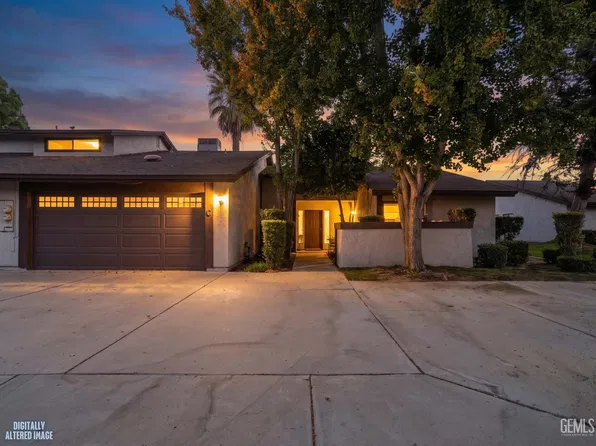 5900 Kirkside Dr APT C, Bakersfield, CA 93309