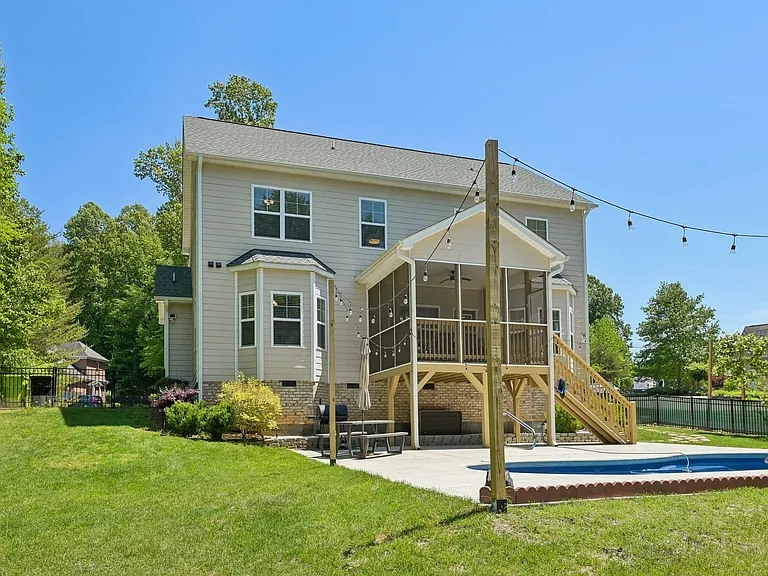 3924 Fox Grove Trl — Photo 38