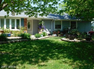 6107 Ronna Cir, Waldorf, MD 20601