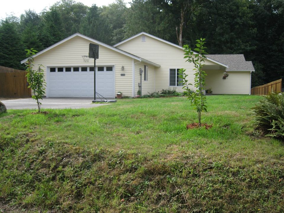 1st image of 1532 Puget Dr E