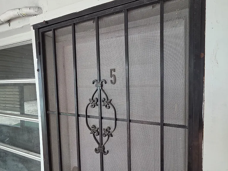 31 Edmund Rd — Photo 15